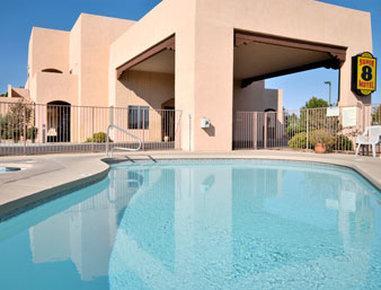 Super 8 By Wyndham Cottonwood Hotel Exterior photo